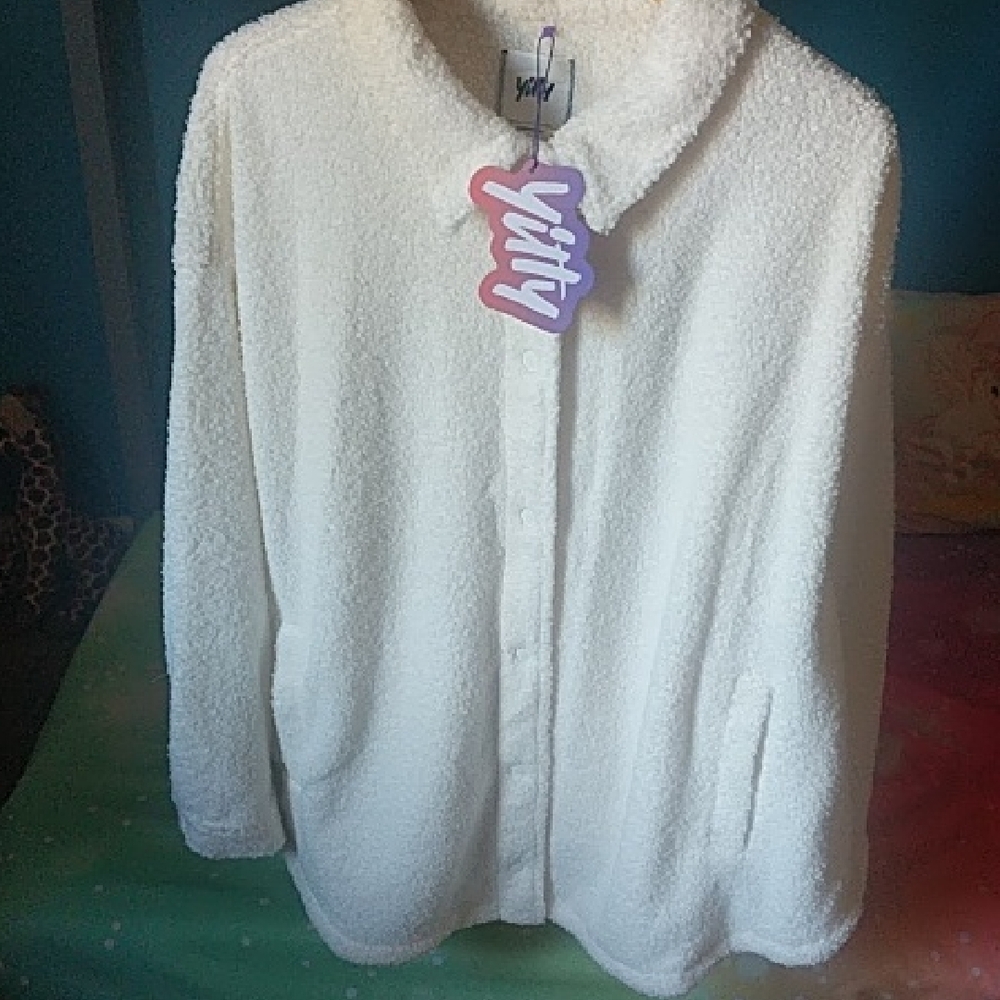 YITTY Women's White Teddy Jacket